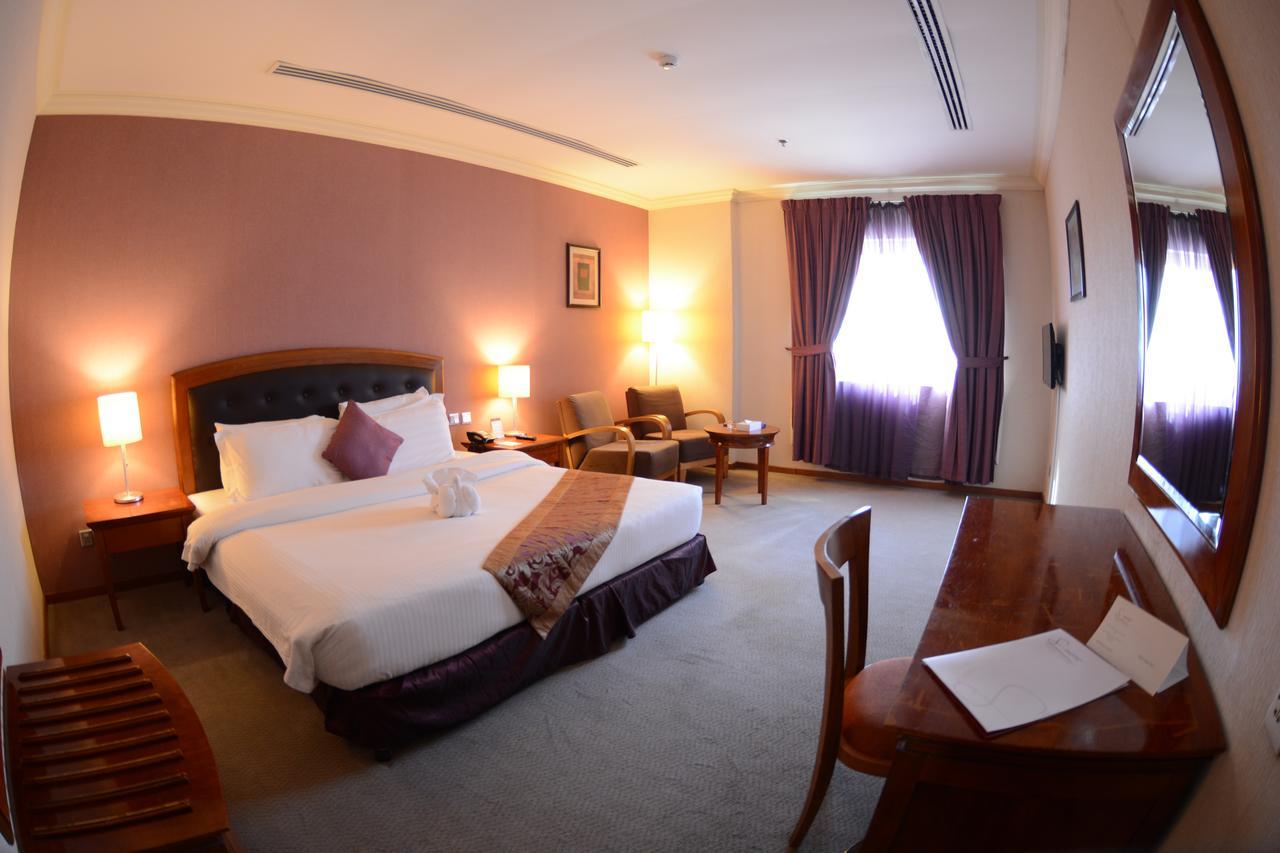 Signature Al Khobar Hotel Exterior photo