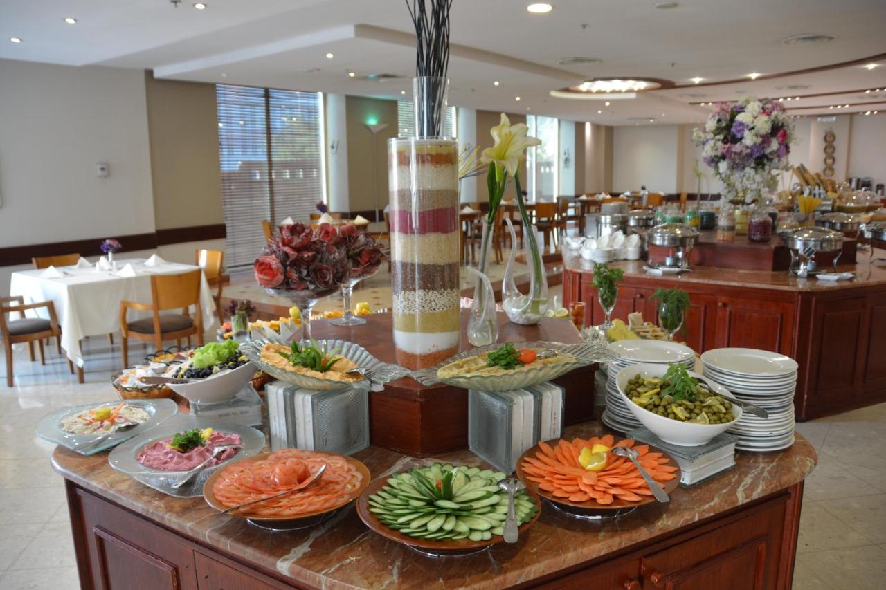 Signature Al Khobar Hotel Exterior photo